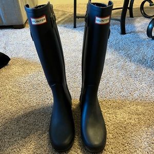 Hunter Navy hunter boots tall